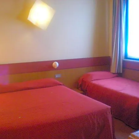 Roma 3*