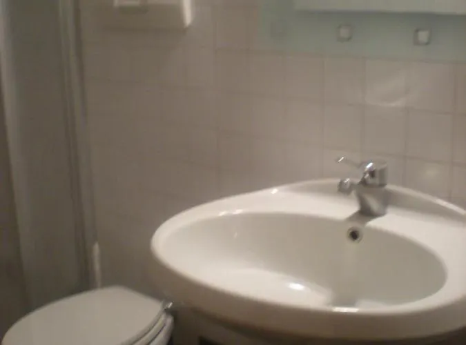 Roma Hotel