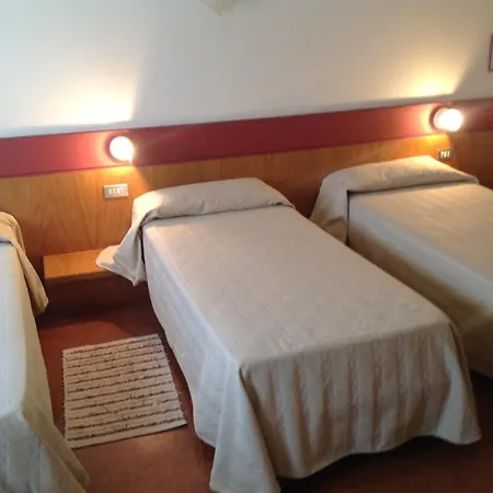 Roma 3*
